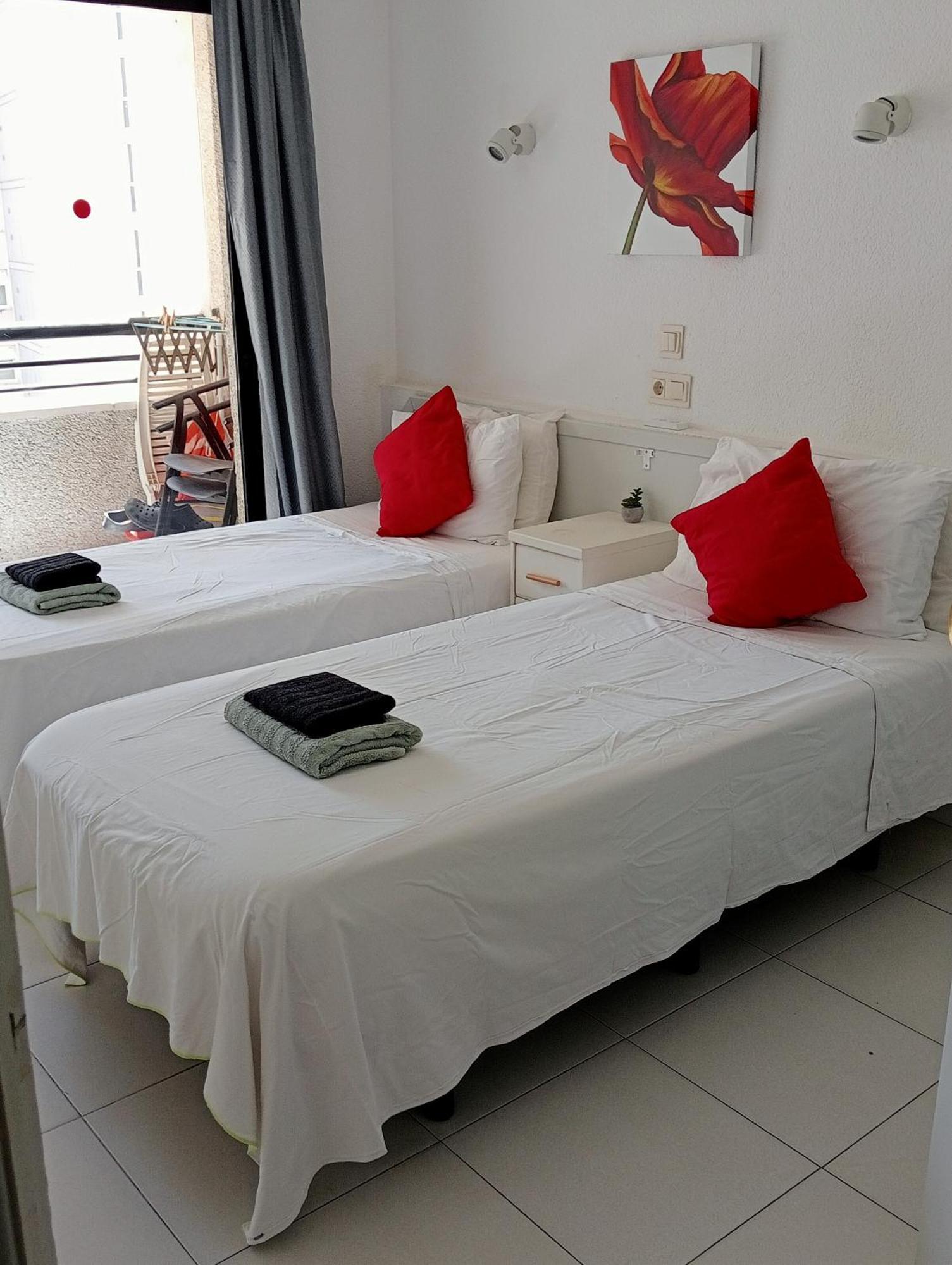 Luxmar Beach Benidorm Bagian luar foto